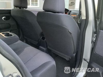 Zdjęcie 32 z 50 samochodu: 2008 NISSAN VERSA S VIN:3N1BC13E88L448548 - miniatura