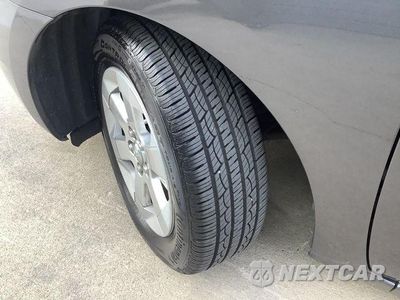 Zdjęcie 23 z 40 samochodu: 2009 TOYOTA PRIUS VIN:JTDKB20U093477119 - miniatura