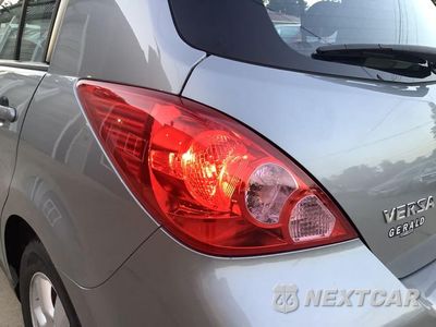 Zdjęcie 12 z 50 samochodu: 2008 NISSAN VERSA S VIN:3N1BC13E88L448548 - miniatura
