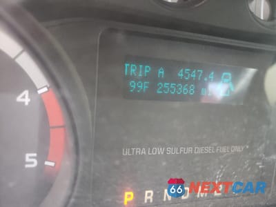 Zdjęcie 8 z 10 samochodu: 2012 FORD F550 SUPER DUTY VIN:1FDUF5HTXCEC08630 - miniatura