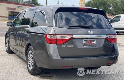 Piąte zdjęcie samochodu w środku: 2012 HONDA ODYSSEY EXL VIN:5FNRL5H63CB083272 - miniatura