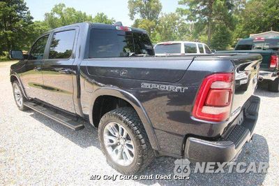 Zdjęcie 8 z 12 samochodu: 2020 RAM 1500 LARAMIE VIN:1C6SRFJT7LN180747 - miniatura