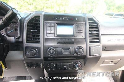 Zdjęcie 11 z 12 samochodu: 2017 FORD F250 SUPER DUTY VIN:1FT7W2BT9HEF45712 - miniatura