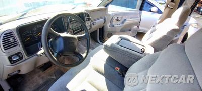 Zdjęcie 9 z 12 samochodu: 1999 GMC SUBURBAN K2500 VIN:3GKGK26R4XG505804 - miniatura
