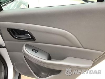 Zdjęcie 32 z 50 samochodu: 2013 CHEVROLET MALIBU LS VIN:1G11B5SA2DF248215 - miniatura