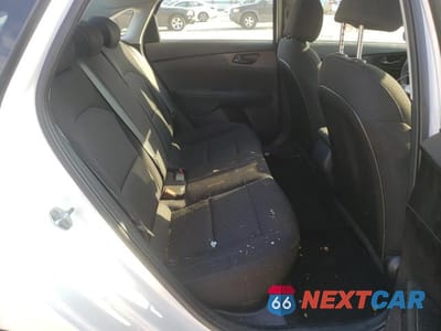 Zdjęcie 6 z 10 samochodu: 2021 KIA FORTE FE VIN:3KPF24ADXME402022 - miniatura