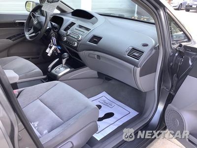 Zdjęcie 16 z 21 samochodu: 2011 HONDA CIVIC LX VIN:19XFA1F51BE034409 - miniatura