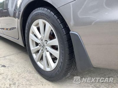 Zdjęcie 20 z 45 samochodu: 2012 HONDA CIVIC EX VIN:19XFB2F80CE041284 - miniatura