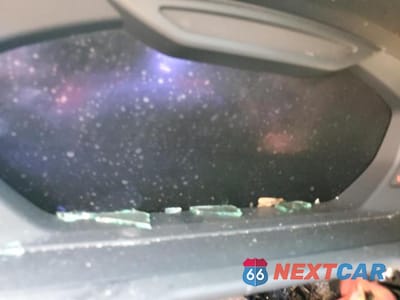 Zdjęcie 8 z 10 samochodu: 2021 LAMBORGHINI URUS VIN:ZPBUA1ZL4MLA13798 - miniatura