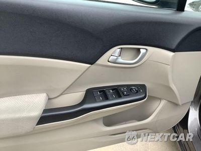 Zdjęcie 36 z 45 samochodu: 2012 HONDA CIVIC EX VIN:19XFB2F80CE041284 - miniatura