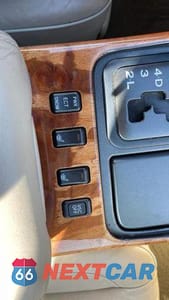 Zdjęcie 6 z 11 samochodu: 2000 LEXUS GS 300 VIN:JT8BD68S6Y0100006 - miniatura