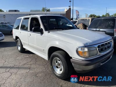 Drugie zdjęcie samochodu z przodu: 1997 FORD EXPLORER VIN:1FMDU34X8VZB22571 - miniatura