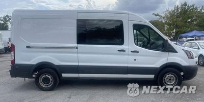 Czwarte zdjęcie samochodu z boku: 2016 FORD TRANSIT T-250 VIN:1FTYR2CM1GKA99428 - miniatura