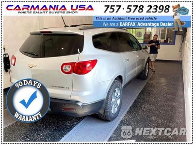 Zdjęcie 8 z 30 samochodu: 2010 CHEVROLET TRAVERSE LT VIN:1GNLRFED4AS151440 - miniatura