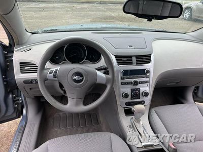 Zdjęcie 8 z 13 samochodu: 2008 CHEVROLET MALIBU LS VIN:1G1ZG57B784300803 - miniatura