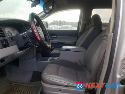 Piąte zdjęcie samochodu w środku: 2008 DODGE DURANGO SLT VIN:1D8HB48N38F110006 - miniatura