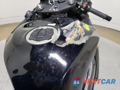 Zdjęcie 9 z 13 samochodu: 2022 KAWASAKI ZX636 K VIN:JKBZXJH13NA013449 - miniatura