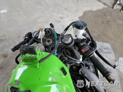 Zdjęcie 8 z 10 samochodu: 2019 KAWASAKI ZX636 K VIN:JKBZXJG14KA001257 - miniatura