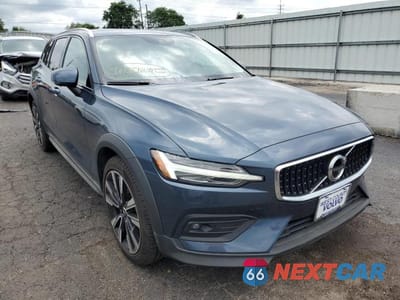 2022 VOLVO V60 CROSS COUNTRY T5 YV4102WK9N1086352 - główne zdjęcie licytacji z USA - miniatura