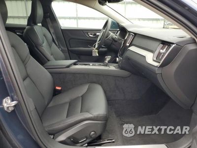 Piąte zdjęcie samochodu w środku: 2022 VOLVO V60 CROSS COUNTRY T5 VIN:YV4102WK9N1086352 - miniatura