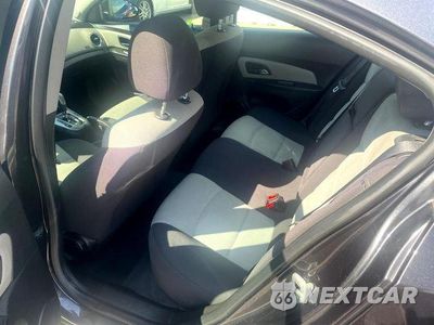 Zdjęcie 11 z 15 samochodu: 2014 CHEVROLET CRUZE LS VIN:1G1PA5SG5E7109242 - miniatura