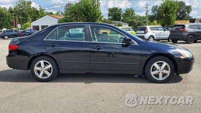 Drugie zdjęcie samochodu z przodu: 2005 HONDA ACCORD EX VIN:1HGCM56705A041900 - miniatura