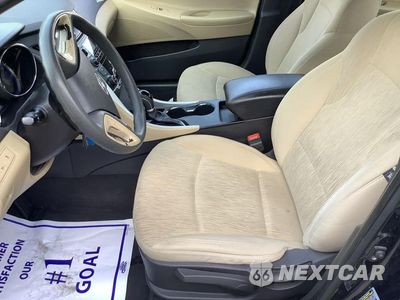Zdjęcie 39 z 52 samochodu: 2011 HYUNDAI SONATA GLS VIN:5NPEB4AC1BH147384 - miniatura
