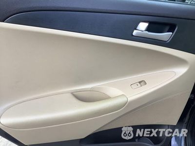Zdjęcie 37 z 52 samochodu: 2011 HYUNDAI SONATA GLS VIN:5NPEB4AC1BH147384 - miniatura