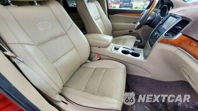 Zdjęcie 11 z 21 samochodu: 2011 JEEP GRAND CHEROKEE OVERLAND VIN:1J4RR6GT1BC560525 - miniatura