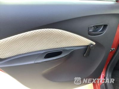Zdjęcie 35 z 48 samochodu: 2007 TOYOTA YARIS VIN:JTDBT923871065226 - miniatura