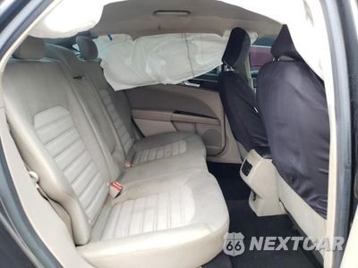 Zdjęcie 6 z 10 samochodu: 2017 FORD FUSION SE VIN:3FA6P0H75HR226009 - miniatura