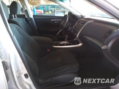 Piąte zdjęcie samochodu w środku: 2015 NISSAN ALTIMA 2.5 VIN:1N4AL3APXFC237150 - miniatura