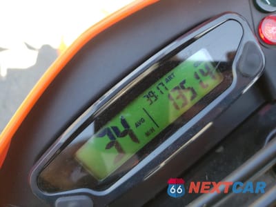 Zdjęcie 8 z 11 samochodu: 2022 KTM 690 SMC R VIN:VBKLSV408NM724709 - miniatura
