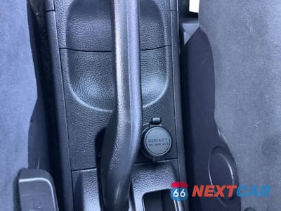 Zdjęcie 43 z 48 samochodu: 2007 NISSAN VERSA S VIN:3N1BC13E97L420076 - miniatura