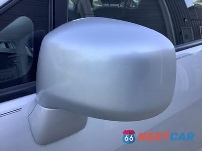 Zdjęcie 18 z 48 samochodu: 2007 NISSAN VERSA S VIN:3N1BC13E97L420076 - miniatura