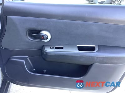 Zdjęcie 28 z 48 samochodu: 2007 NISSAN VERSA S VIN:3N1BC13E97L420076 - miniatura