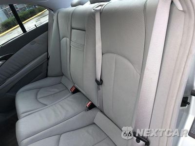 Zdjęcie 28 z 30 samochodu: 2003 MERCEDES-BENZ E 500 VIN:WDBUF70J53A210088 - miniatura