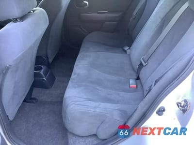 Zdjęcie 32 z 48 samochodu: 2007 NISSAN VERSA S VIN:3N1BC13E97L420076 - miniatura