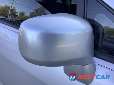 Zdjęcie 16 z 48 samochodu: 2007 NISSAN VERSA S VIN:3N1BC13E97L420076 - miniatura