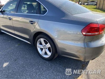 Zdjęcie 6 z 11 samochodu: 2013 VOLKSWAGEN PASSAT SE VIN:1VWBH7A34DC021437 - miniatura