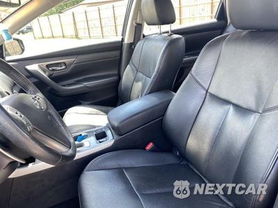 Zdjęcie 11 z 13 samochodu: 2015 NISSAN ALTIMA 3.5S VIN:1N4BL3AP5FC179453 - miniatura