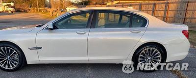 Zdjęcie 9 z 19 samochodu: 2012 BMW 740 LI VIN:WBAKB4C54CC575428 - miniatura