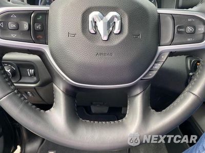 Zdjęcie 15 z 18 samochodu: 2021 RAM 1500 BIG HORN/LONE STAR VIN:1C6SRFBT7MN786789 - miniatura