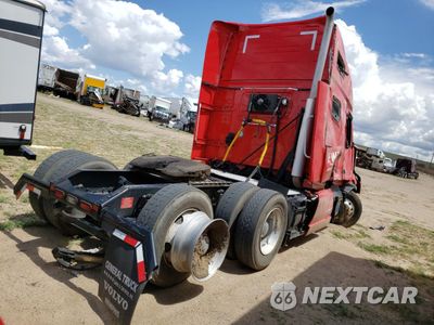Czwarte zdjęcie samochodu z boku: 2020 VOLVO VN VNL VIN:4V4NC9EH4LN244102 - miniatura