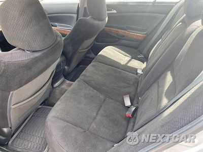 Zdjęcie 8 z 12 samochodu: 2011 HONDA ACCORD EX VIN:1HGCP2F7XBA089888 - miniatura