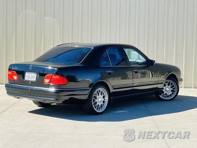 Zdjęcie 33 z 37 samochodu: 1998 MERCEDES-BENZ E 430 VIN:WDBJF70F8WA631158 - miniatura