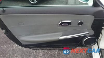 Zdjęcie 13 z 14 samochodu: 2005 CHRYSLER CROSSFIRE LIMITED VIN:1C3AN69L35X029646 - miniatura