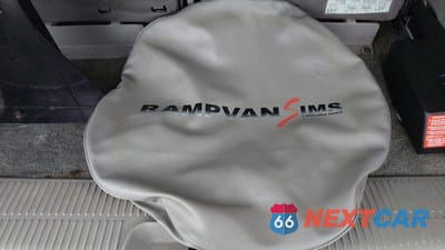 Zdjęcie 6 z 16 samochodu: 2001 DODGE GRAND CARAVAN ES VIN:2B4GP54L71R223121 - miniatura