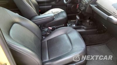 Zdjęcie 9 z 12 samochodu: 2010 VOLKSWAGEN NEW BEETLE VIN:3VWPG3AG2AM002349 - miniatura