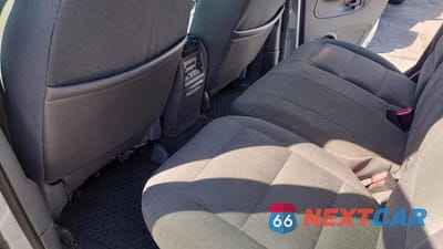 Zdjęcie 9 z 13 samochodu: 2001 FORD EXPLORER SPORT TRAC VIN:1FMZU77E21UC75056 - miniatura